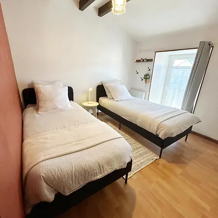 Apartament Maison De Village Centre Ariege Proche Foix *