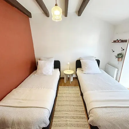 Apartament Maison De Village Centre Ariege Proche Foix Montgaillard (Ariege)