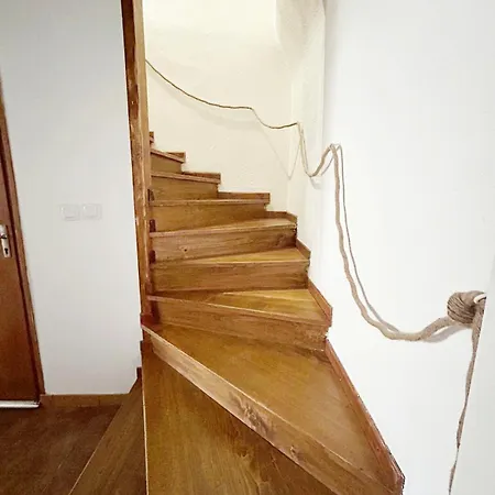 Apartament Maison De Village Centre Ariege Proche Foix *